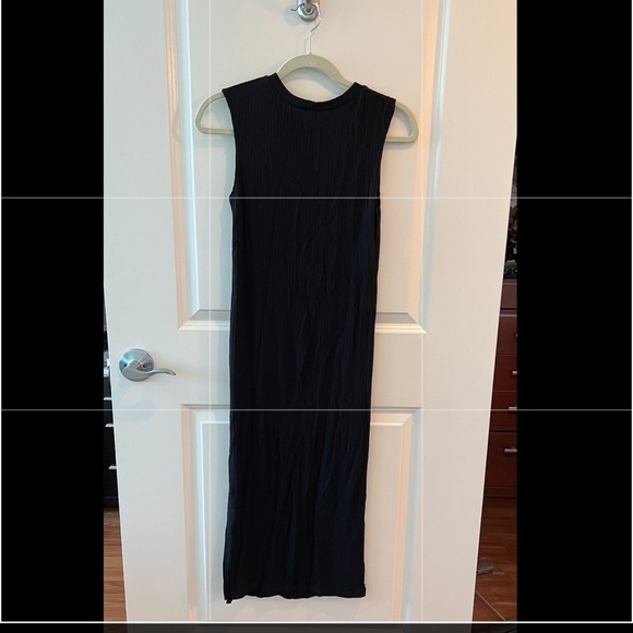 REVEL WOMEN'S RIB-KNIT SIDE SLIT BODYCON DRESS - Picture 9 of 13